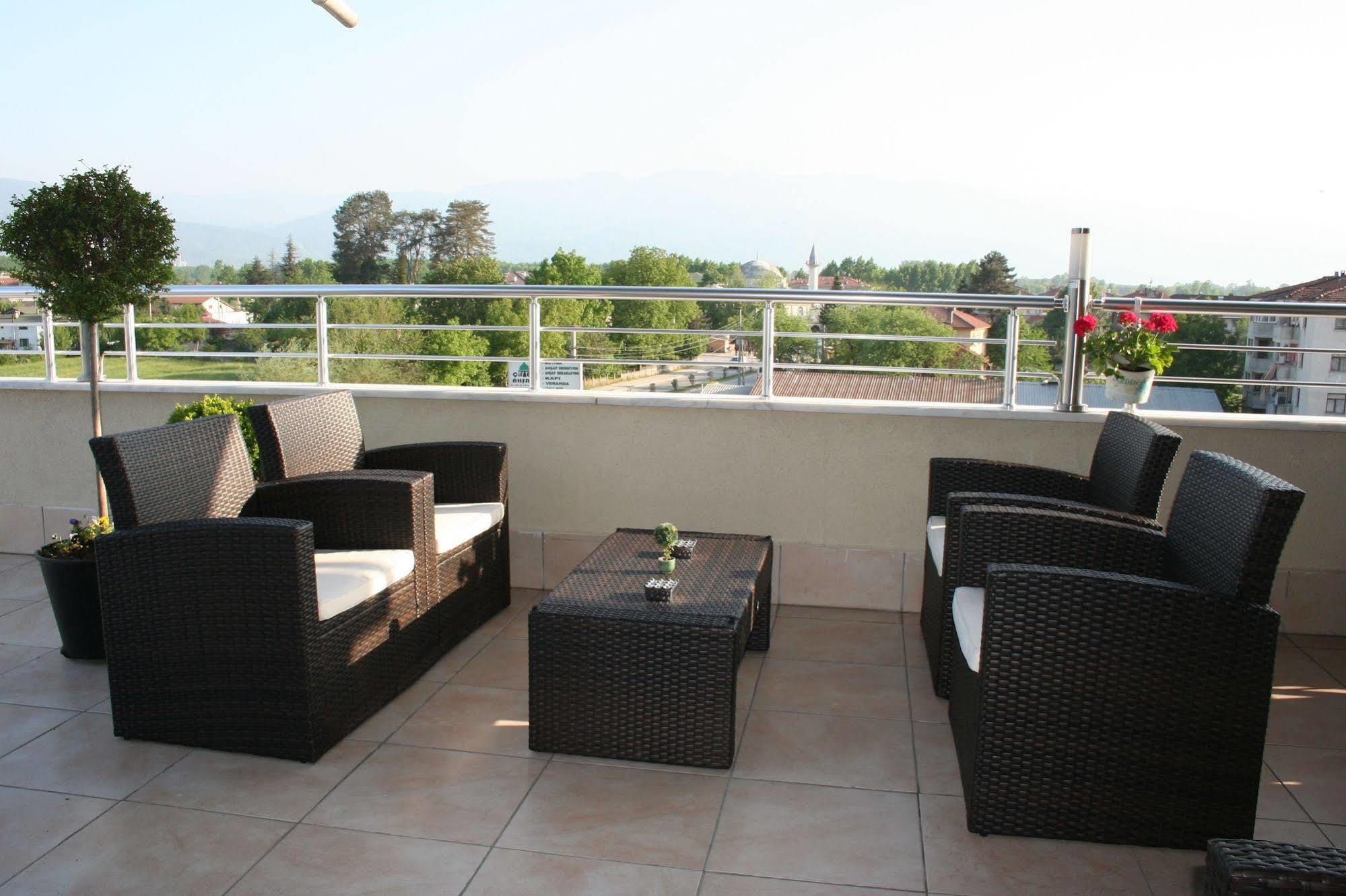 Gosterisli Otel Duzce ภายนอก รูปภาพ